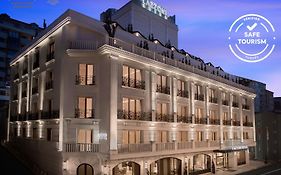 Lazzoni Hotel İstanbul