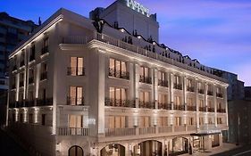 Lazzoni Hotel İstanbul